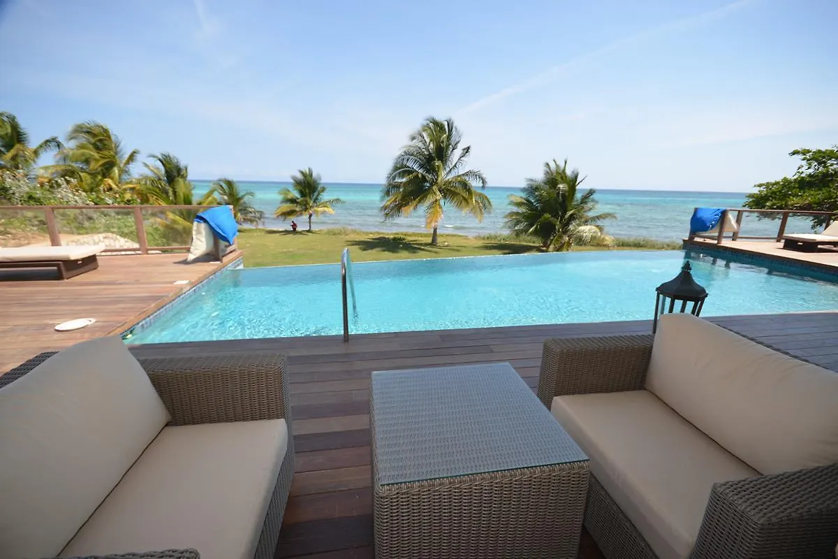 Tallawah Villa Five Bedroom Villa Silver Sands